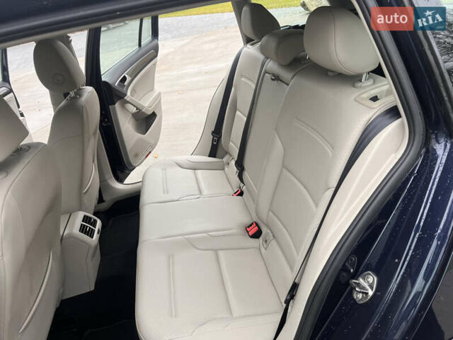 Синий Фольксваген Golf Alltrack, объемом двигателя 1.8 л и пробегом 117 тыс. км за 13300 $, фото 10 на Automoto.ua