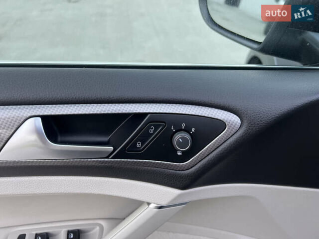 Синий Фольксваген Golf Alltrack, объемом двигателя 1.8 л и пробегом 117 тыс. км за 12600 $, фото 21 на Automoto.ua