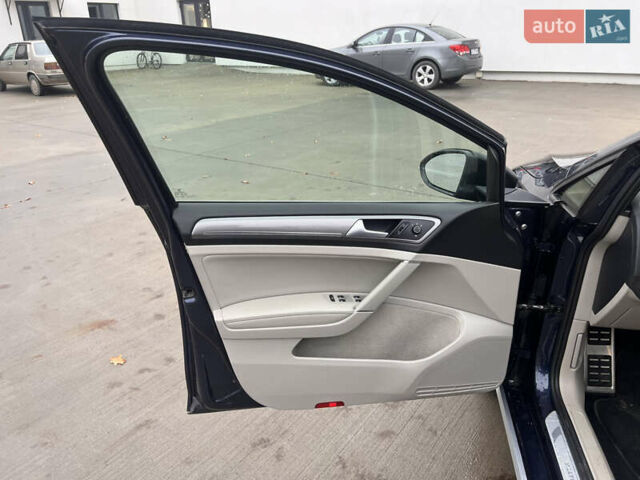 Синий Фольксваген Golf Alltrack, объемом двигателя 1.8 л и пробегом 117 тыс. км за 13300 $, фото 13 на Automoto.ua