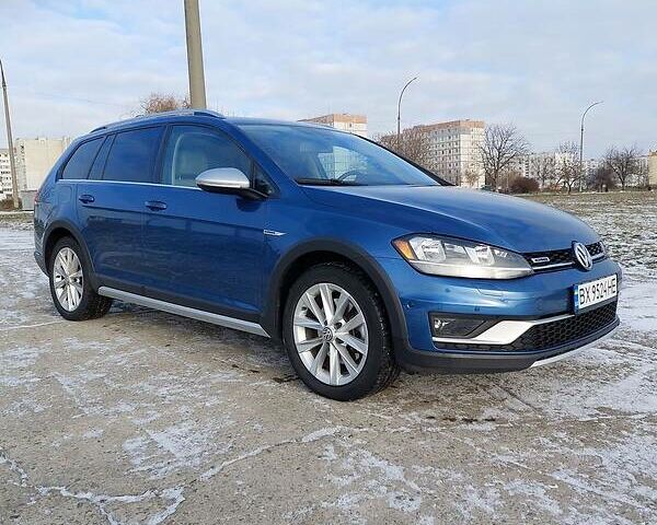 Синій Фольксваген Golf Alltrack, об'ємом двигуна 1.8 л та пробігом 90 тис. км за 17600 $, фото 4 на Automoto.ua