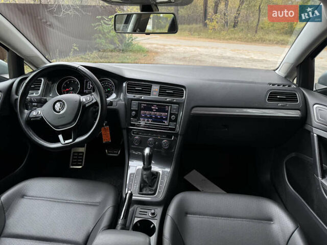 Синий Фольксваген Golf Alltrack, объемом двигателя 1.8 л и пробегом 158 тыс. км за 15500 $, фото 14 на Automoto.ua