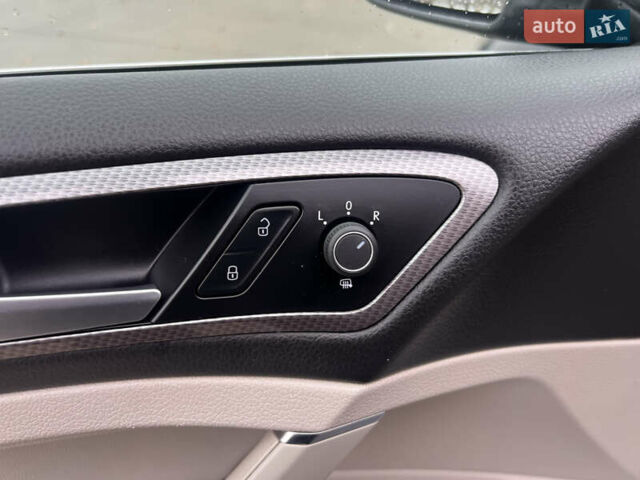 Синий Фольксваген Golf Alltrack, объемом двигателя 1.8 л и пробегом 117 тыс. км за 13300 $, фото 19 на Automoto.ua