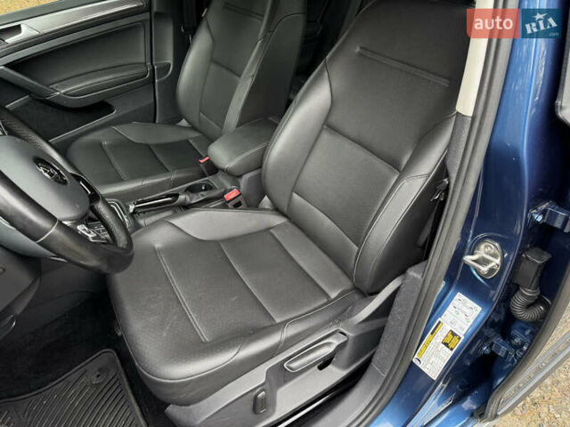 Синий Фольксваген Golf Alltrack, объемом двигателя 1.8 л и пробегом 158 тыс. км за 15500 $, фото 7 на Automoto.ua