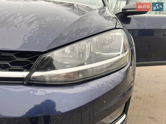 Синий Фольксваген Golf Alltrack, объемом двигателя 1.8 л и пробегом 117 тыс. км за 13300 $, фото 7 на Automoto.ua