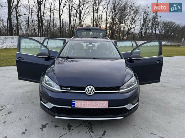 Синий Фольксваген Golf Alltrack, объемом двигателя 1.8 л и пробегом 117 тыс. км за 12600 $, фото 6 на Automoto.ua