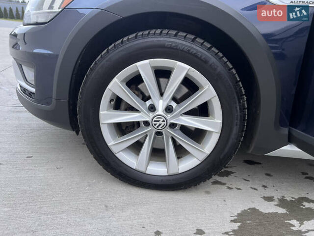 Синий Фольксваген Golf Alltrack, объемом двигателя 1.8 л и пробегом 117 тыс. км за 12600 $, фото 8 на Automoto.ua