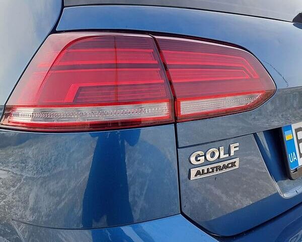 Синій Фольксваген Golf Alltrack, об'ємом двигуна 1.8 л та пробігом 90 тис. км за 17600 $, фото 27 на Automoto.ua