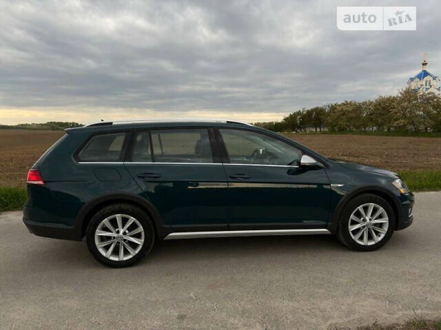 Зелений Фольксваген Golf Alltrack, об'ємом двигуна 1.8 л та пробігом 89 тис. км за 16800 $, фото 6 на Automoto.ua