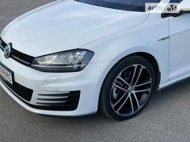 Білий Фольксваген Golf GTD, об'ємом двигуна 2 л та пробігом 247 тис. км за 14500 $, фото 19 на Automoto.ua