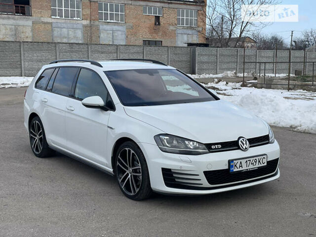 Белый Фольксваген Golf GTD, объемом двигателя 2 л и пробегом 247 тыс. км за 14500 $, фото 25 на Automoto.ua