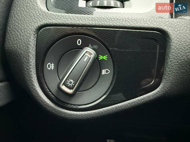 Чорний Фольксваген Golf GTD, об'ємом двигуна 1.97 л та пробігом 227 тис. км за 14700 $, фото 51 на Automoto.ua