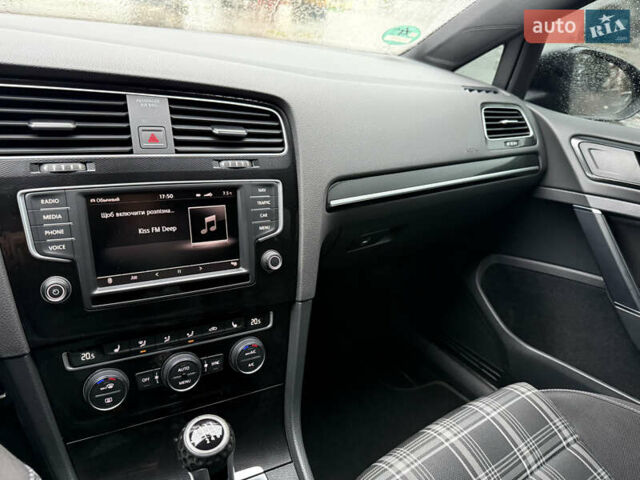 Чорний Фольксваген Golf GTD, об'ємом двигуна 1.97 л та пробігом 227 тис. км за 14700 $, фото 52 на Automoto.ua