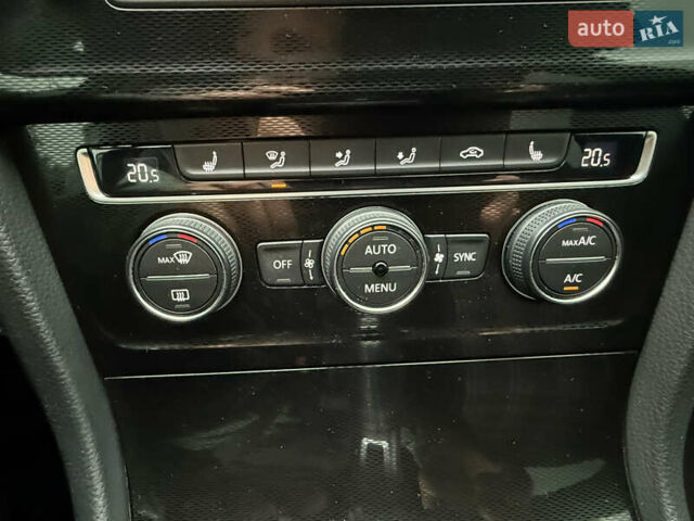 Чорний Фольксваген Golf GTD, об'ємом двигуна 1.97 л та пробігом 227 тис. км за 14700 $, фото 48 на Automoto.ua