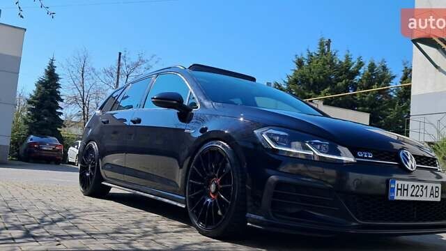 Черный Фольксваген Golf GTD, объемом двигателя 1.97 л и пробегом 268 тыс. км за 18000 $, фото 3 на Automoto.ua