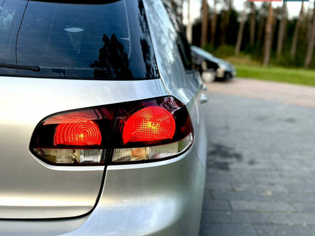Серый Фольксваген Golf GTD, объемом двигателя 2 л и пробегом 180 тыс. км за 13500 $, фото 6 на Automoto.ua