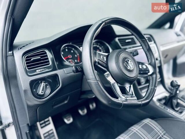 Серый Фольксваген Golf GTD, объемом двигателя 2 л и пробегом 205 тыс. км за 15100 $, фото 35 на Automoto.ua