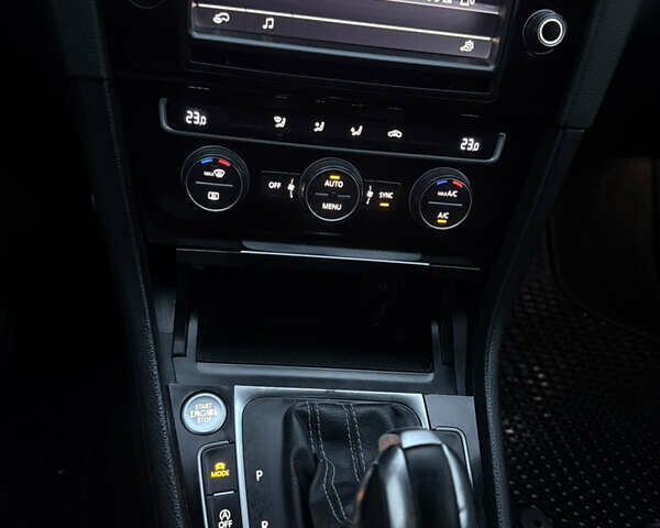 Сірий Фольксваген Golf GTD, об'ємом двигуна 1.97 л та пробігом 285 тис. км за 14100 $, фото 10 на Automoto.ua