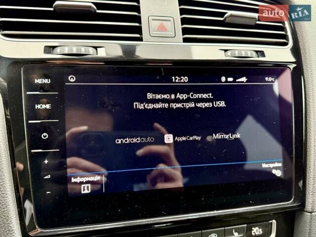 Серый Фольксваген Golf GTD, объемом двигателя 2 л и пробегом 138 тыс. км за 19000 $, фото 19 на Automoto.ua