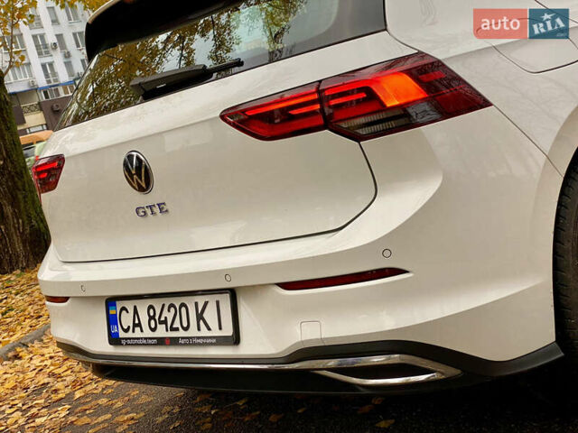 Белый Фольксваген Golf GTE, объемом двигателя 1.4 л и пробегом 138 тыс. км за 30500 $, фото 23 на Automoto.ua