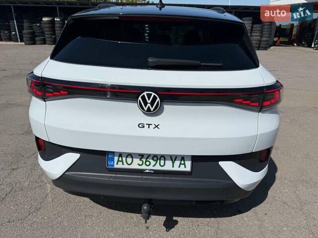 Белый Фольксваген ID.4 GTX, объемом двигателя 0 л и пробегом 36 тыс. км за 28999 $, фото 4 на Automoto.ua