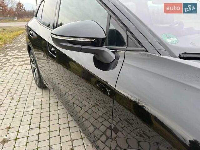 Чорний Фольксваген ID.4 GTX, об'ємом двигуна 0 л та пробігом 16 тис. км за 32880 $, фото 4 на Automoto.ua