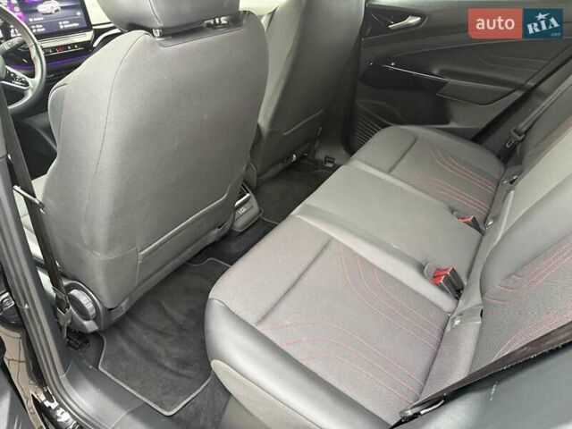 Чорний Фольксваген ID.4 GTX, об'ємом двигуна 0 л та пробігом 16 тис. км за 32880 $, фото 9 на Automoto.ua