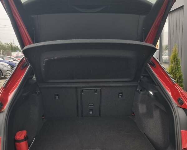 Красный Фольксваген ID.4 GTX, объемом двигателя 0 л и пробегом 55 тыс. км за 32300 $, фото 21 на Automoto.ua