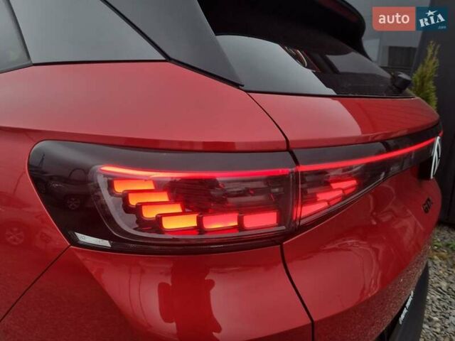 Красный Фольксваген ID.4 GTX, объемом двигателя 0 л и пробегом 55 тыс. км за 32300 $, фото 7 на Automoto.ua