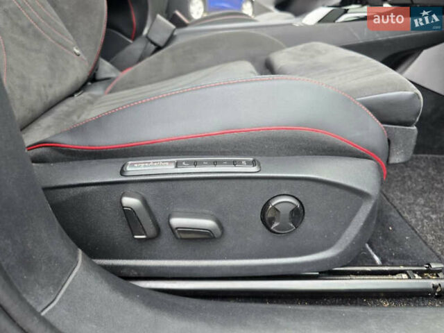 Сірий Фольксваген ID.4 GTX, об'ємом двигуна 0 л та пробігом 61 тис. км за 29800 $, фото 16 на Automoto.ua