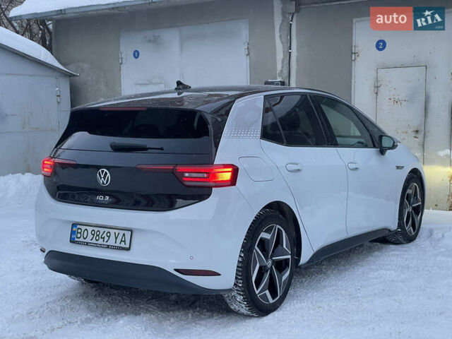 Білий Фольксваген ID.3, об'ємом двигуна 0 л та пробігом 118 тис. км за 17590 $, фото 7 на Automoto.ua