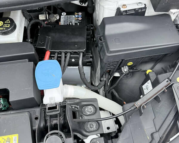 Фольксваген ID.3 2020 в Луцке на Automoto.ua Белый Фольксваген ID.3, объемом двигателя 0 л и пробегом 148 тыс. км за 17500 $, фото 34 на Automoto.ua