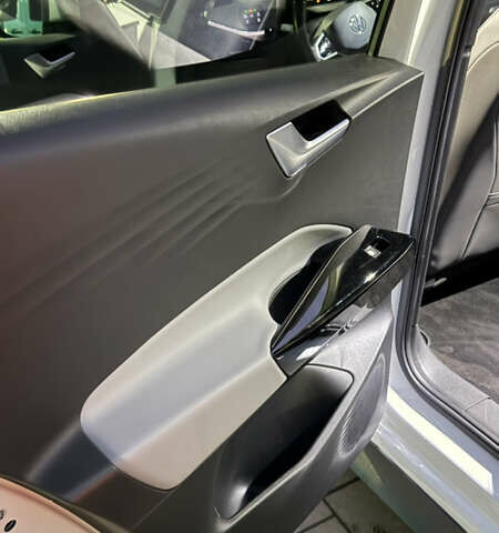 Белый Фольксваген ID.3, объемом двигателя 0 л и пробегом 63 тыс. км за 17900 $, фото 14 на Automoto.ua