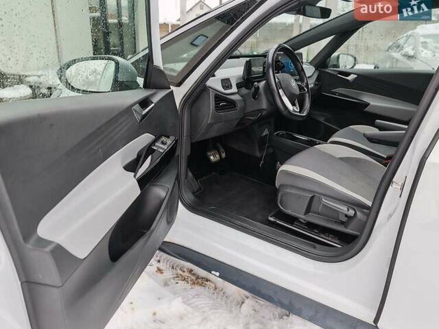 Белый Фольксваген ID.3, объемом двигателя 0 л и пробегом 162 тыс. км за 15400 $, фото 25 на Automoto.ua