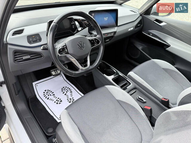 Фольксваген ID.3 2020 в Луцке на Automoto.ua Белый Фольксваген ID.3, объемом двигателя 0 л и пробегом 148 тыс. км за 17500 $, фото 16 на Automoto.ua