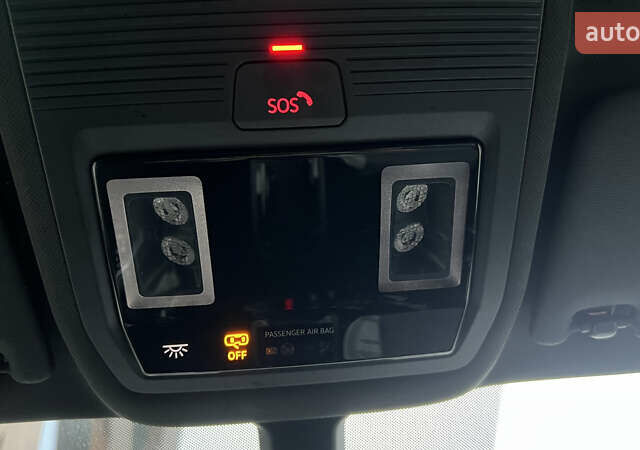 Белый Фольксваген ID.3, объемом двигателя 0 л и пробегом 127 тыс. км за 17499 $, фото 133 на Automoto.ua