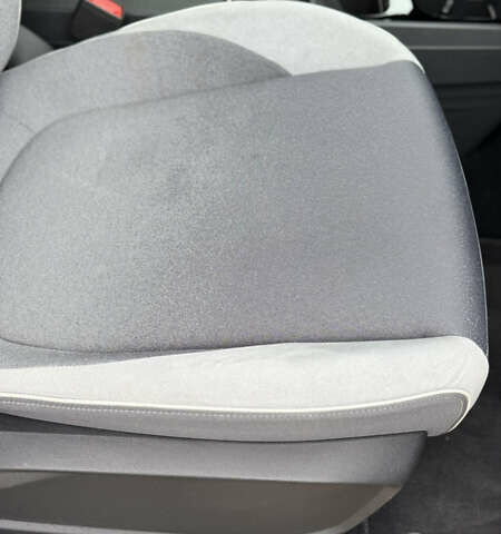 Белый Фольксваген ID.3, объемом двигателя 0 л и пробегом 160 тыс. км за 15800 $, фото 30 на Automoto.ua