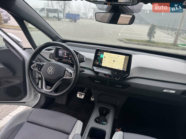 Белый Фольксваген ID.3, объемом двигателя 0 л и пробегом 109 тыс. км за 16750 $, фото 31 на Automoto.ua