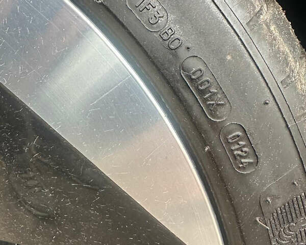 Белый Фольксваген ID.3, объемом двигателя 0 л и пробегом 164 тыс. км за 17000 $, фото 20 на Automoto.ua