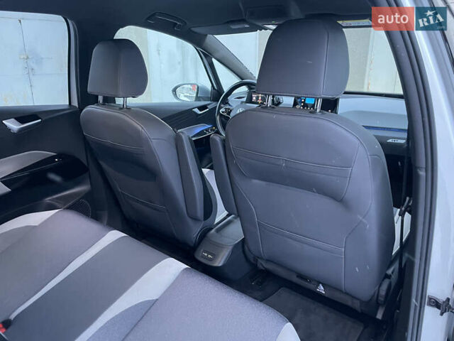 Білий Фольксваген ID.3, об'ємом двигуна 0 л та пробігом 118 тис. км за 17590 $, фото 20 на Automoto.ua