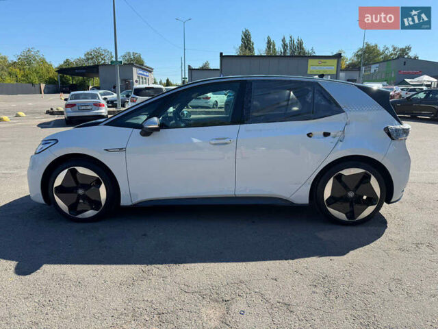 Белый Фольксваген ID.3, объемом двигателя 0 л и пробегом 201 тыс. км за 13400 $, фото 3 на Automoto.ua