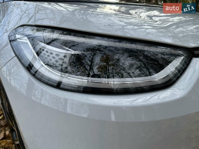 Белый Фольксваген ID.3, объемом двигателя 0 л и пробегом 164 тыс. км за 16500 $, фото 7 на Automoto.ua