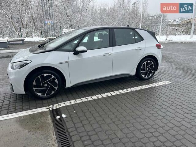 Белый Фольксваген ID.3, объемом двигателя 0 л и пробегом 86 тыс. км за 15499 $, фото 4 на Automoto.ua