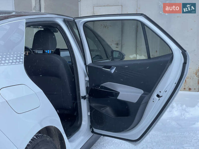Білий Фольксваген ID.3, об'ємом двигуна 0 л та пробігом 118 тис. км за 17590 $, фото 18 на Automoto.ua