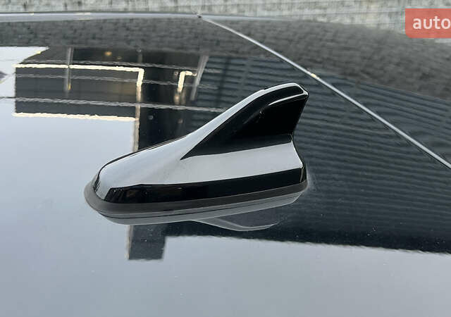 Белый Фольксваген ID.3, объемом двигателя 0 л и пробегом 127 тыс. км за 17499 $, фото 60 на Automoto.ua