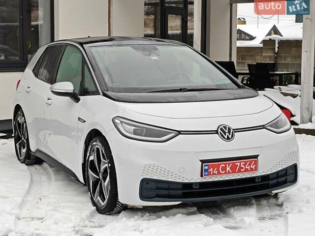 Белый Фольксваген ID.3, объемом двигателя 0 л и пробегом 162 тыс. км за 15400 $, фото 5 на Automoto.ua