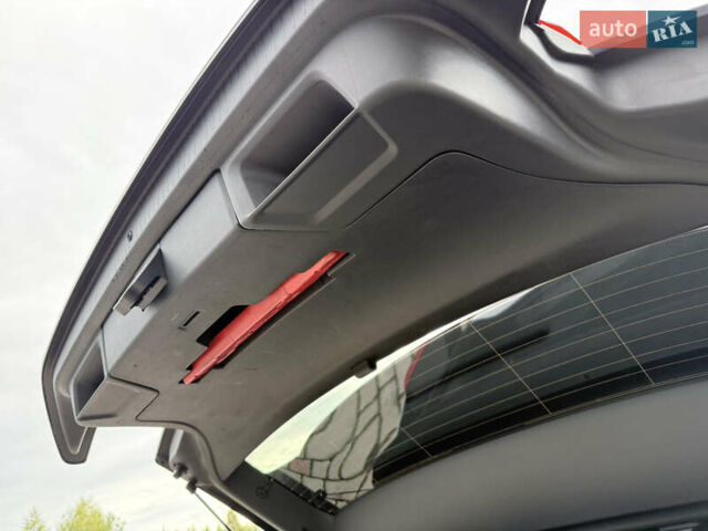 Фольксваген ID.3 2020 в Луцке на Automoto.ua Белый Фольксваген ID.3, объемом двигателя 0 л и пробегом 148 тыс. км за 17500 $, фото 32 на Automoto.ua