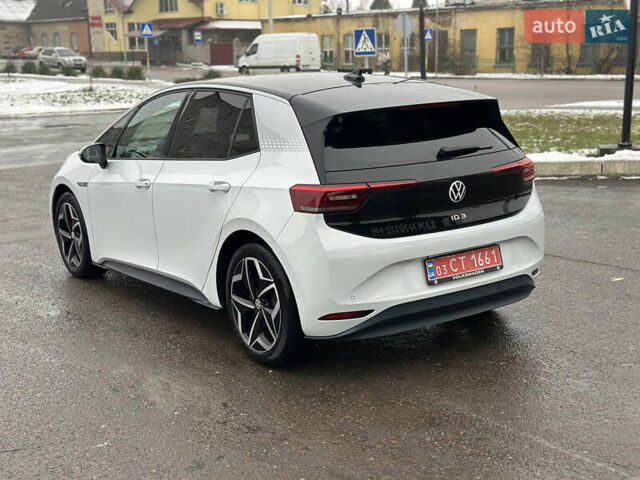 Белый Фольксваген ID.3, объемом двигателя 0 л и пробегом 109 тыс. км за 16999 $, фото 7 на Automoto.ua