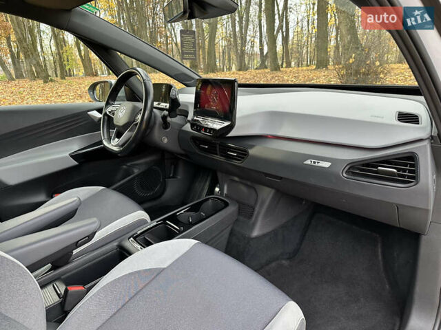 Белый Фольксваген ID.3, объемом двигателя 0 л и пробегом 164 тыс. км за 16500 $, фото 15 на Automoto.ua