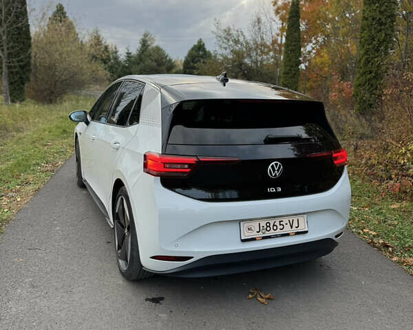 Фольксваген ID.3 2020 в Ивано-Франковске на Automoto.ua Белый Фольксваген ID.3, объемом двигателя 0 л и пробегом 165 тыс. км за 16800 $, фото 5 на Automoto.ua