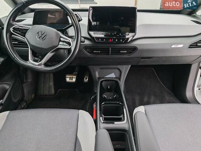 Белый Фольксваген ID.3, объемом двигателя 0 л и пробегом 162 тыс. км за 15400 $, фото 21 на Automoto.ua